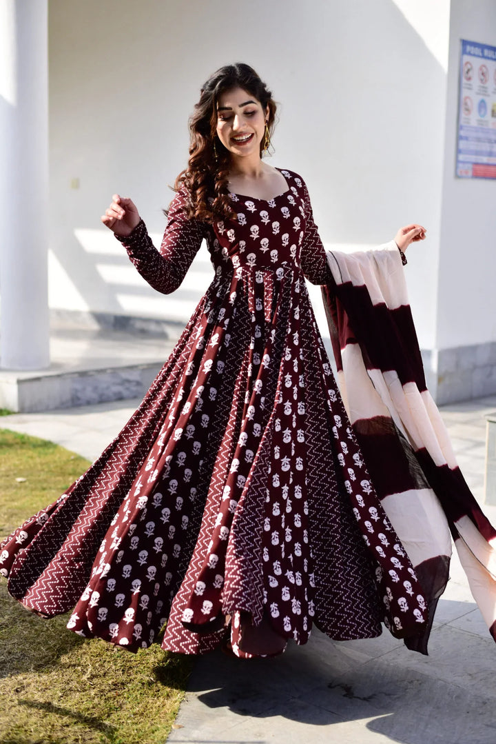 Anarkali Suit with Beautiful Malmal Duptta