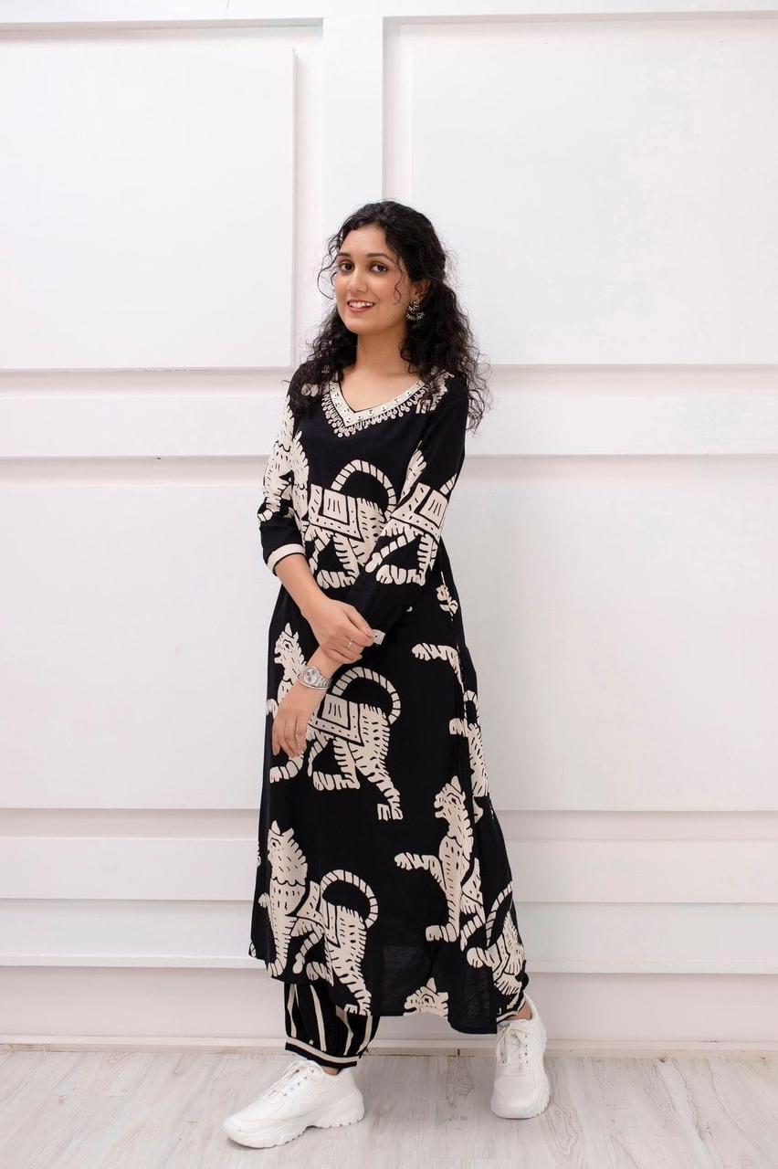 Black Rayon Printed Kurti Set