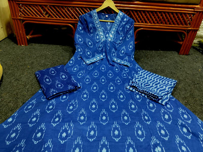 Women Cotton Ikkat Blue Kurta Pant and Dupatta set