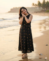 Black Sleeveless Ethnic Co-Ord Outfit