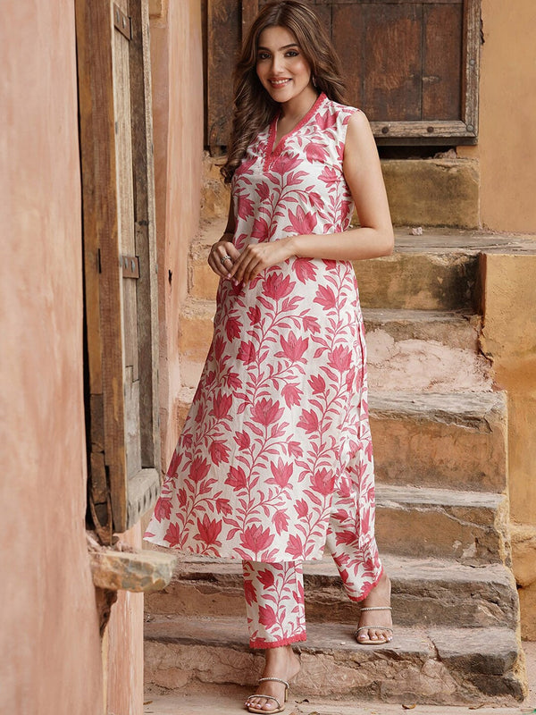 Women Floral Printed Regular Kurta with Trousers