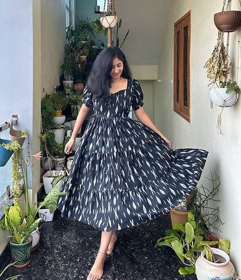  Cotton Suit cotton middi gown for women in black and white with puff sleeves and flowing skirt
