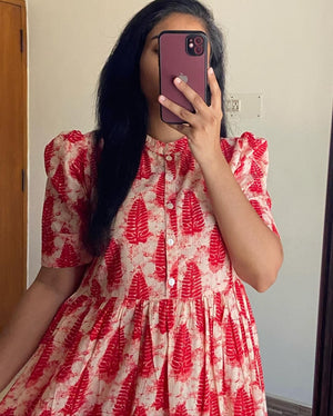 Cotton Suit cotton regular wear midi dress with red leaf print and button-down front