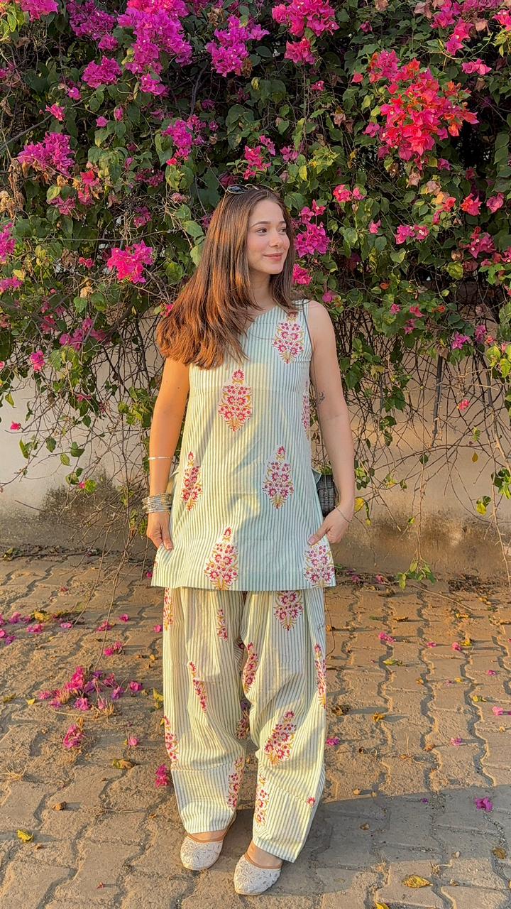 Adiya Forest Green Farshi Set